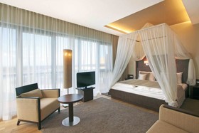 St. Martins Therme & Lodge