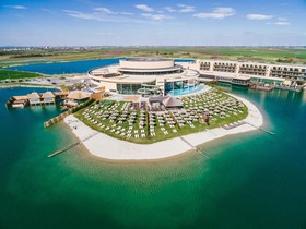 St. Martins Therme & Lodge
