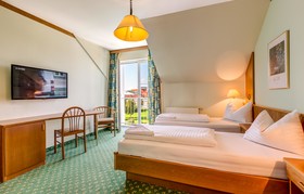 Thermenhotel  Kurz