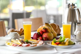 Thermenhotel  Kurz