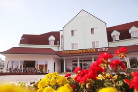 Thermenhotel  Kurz