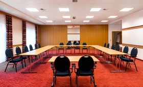 Thermenhotel  Kurz