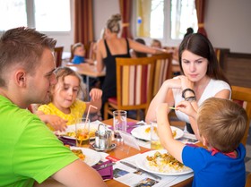 Thermenhotel  Kurz