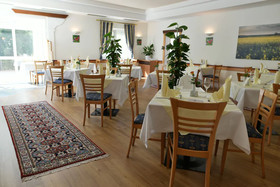 Thermenhotel Vier Jahreszeiten