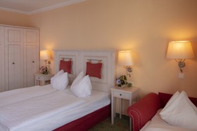 Thermenhotel Vier Jahreszeiten