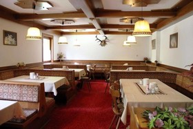 Pension-Ferienhäuser Waldruh - Tannenheim / Inge