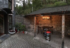 La Irmania Pension