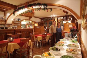 Biedermeier Schlössl Lerchenhof