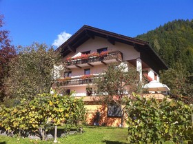 Enzianbrenner Bed & Breakfast