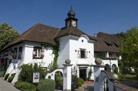 Schloss Leonstain