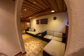 Ski-in-Ski-Out Hotel Garni Berghof