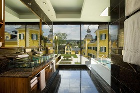 Falkensteiner Schlosshotel Velden