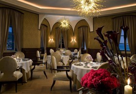 Falkensteiner Schlosshotel Velden