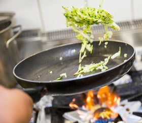 AlpenParks Hotel & Apartment Montana Matrei