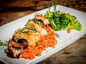 AlpenParks Hotel & Apartment Montana Matrei