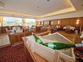 Gartenhotel & Weingut Pfeffel