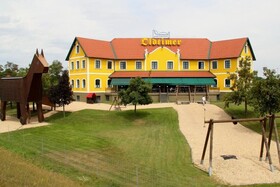 Oldtimer Autobahnrestaurant & Motorhotel Guntramsdorf