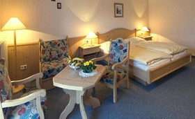 Hotel Post - Hönigwirt