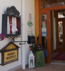 Hotel Post - Hönigwirt