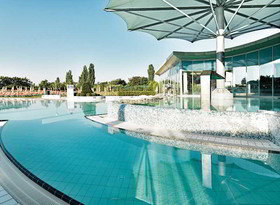 Therme Laa – Hotel I Silent Spa I Villas