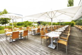 Therme Laa – Hotel I Silent Spa I Villas
