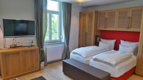 Diamond Country Rooms