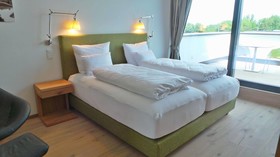 Diamond Country Rooms