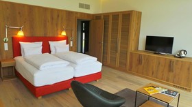 Diamond Country Rooms
