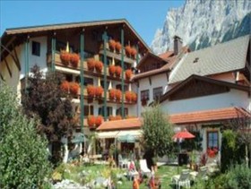 Der Grüne Baum Hotel