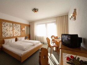 Gartenhotel Crystal beauty & spa