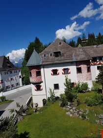 Family Hotel Schloss Rosenegg