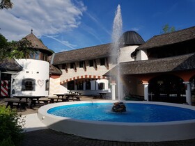 Family Hotel Schloss Rosenegg