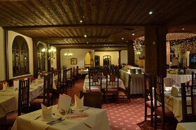 Family Hotel Schloss Rosenegg