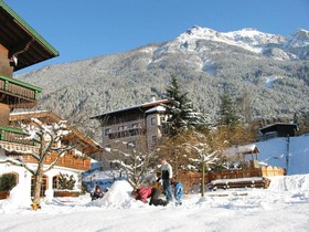 Familien- & Vitalhotel Auenhof