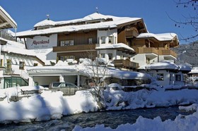 Hotel Garni Alpenland