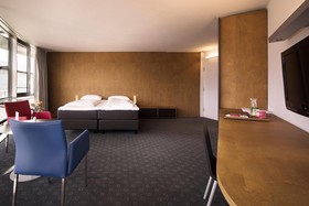 Hall Parkhotel