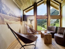 Hotel Berghof Crystal Spa & Sports