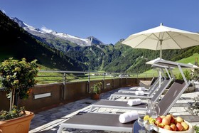 Hotel Berghof Crystal Spa & Sports