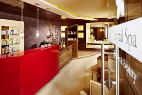 Hotel Berghof Crystal Spa & Sports