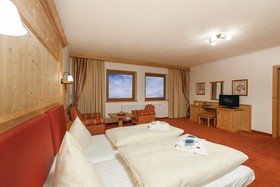 Ski & Golfresort Hotel Riml