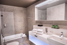 ADLERS Lifestyle Hotel