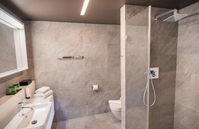 ADLERS Lifestyle Hotel