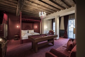 Altstadthotel Weisses Kreuz