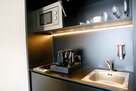 B(l)ackhome City Apartments