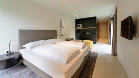 B(l)ackhome City Apartments