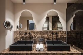 Gasthof Hotel Weises Rössl