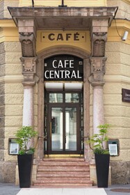 Hotel Cafe Central