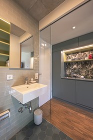 Pradl Elf - My Apartment