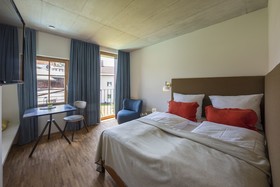 Pradl Elf - My Apartment