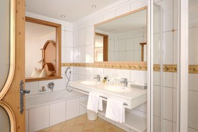 Alpenhotel Ischglerhof